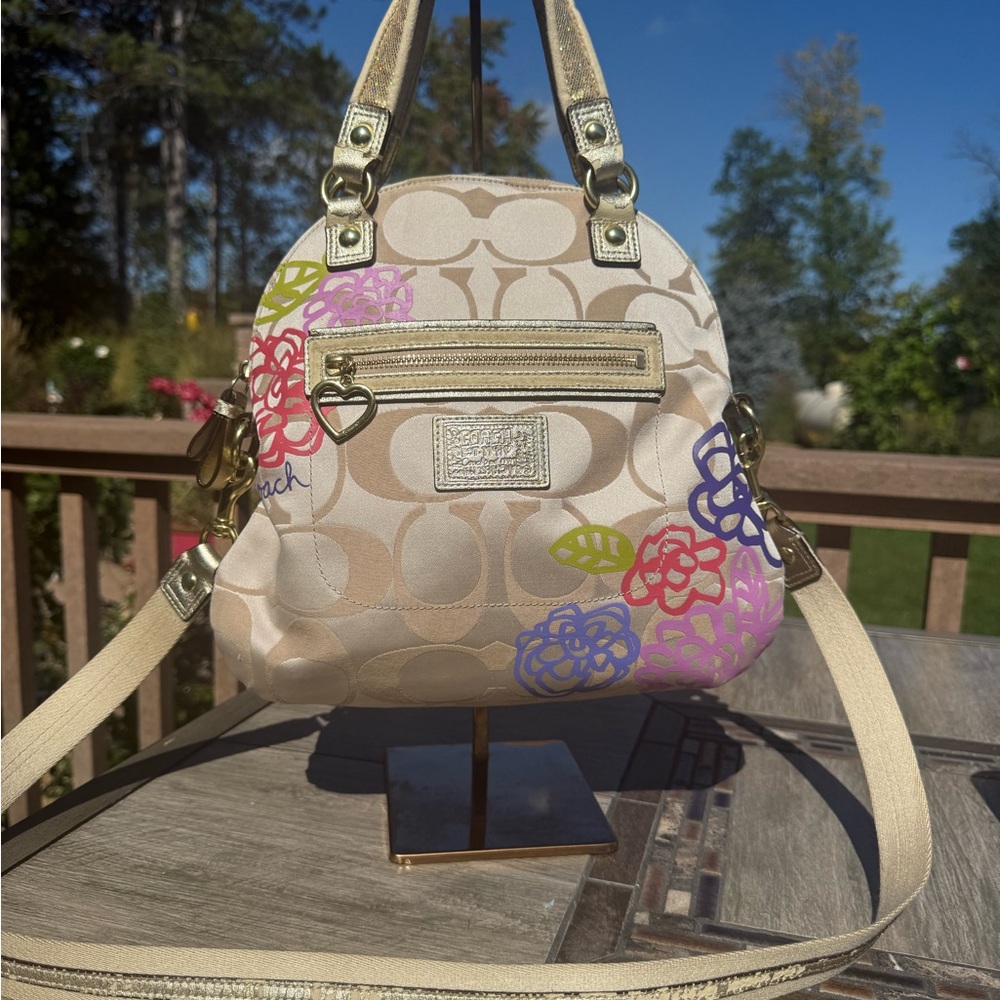 Coach POPPY Beige and Multicolor Floral Shoulder or Crossbody Bag EUC